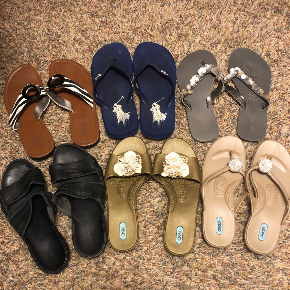 6 PAIRS OF SIZE 10 FLIPS FLOPS FOR $18!!